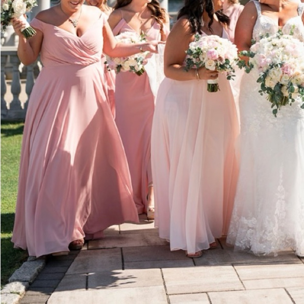 Crisscross Off-the-Shoulder Mesh Bridesmaid Dress from David's Bridal 👰‍♀️🌸👛